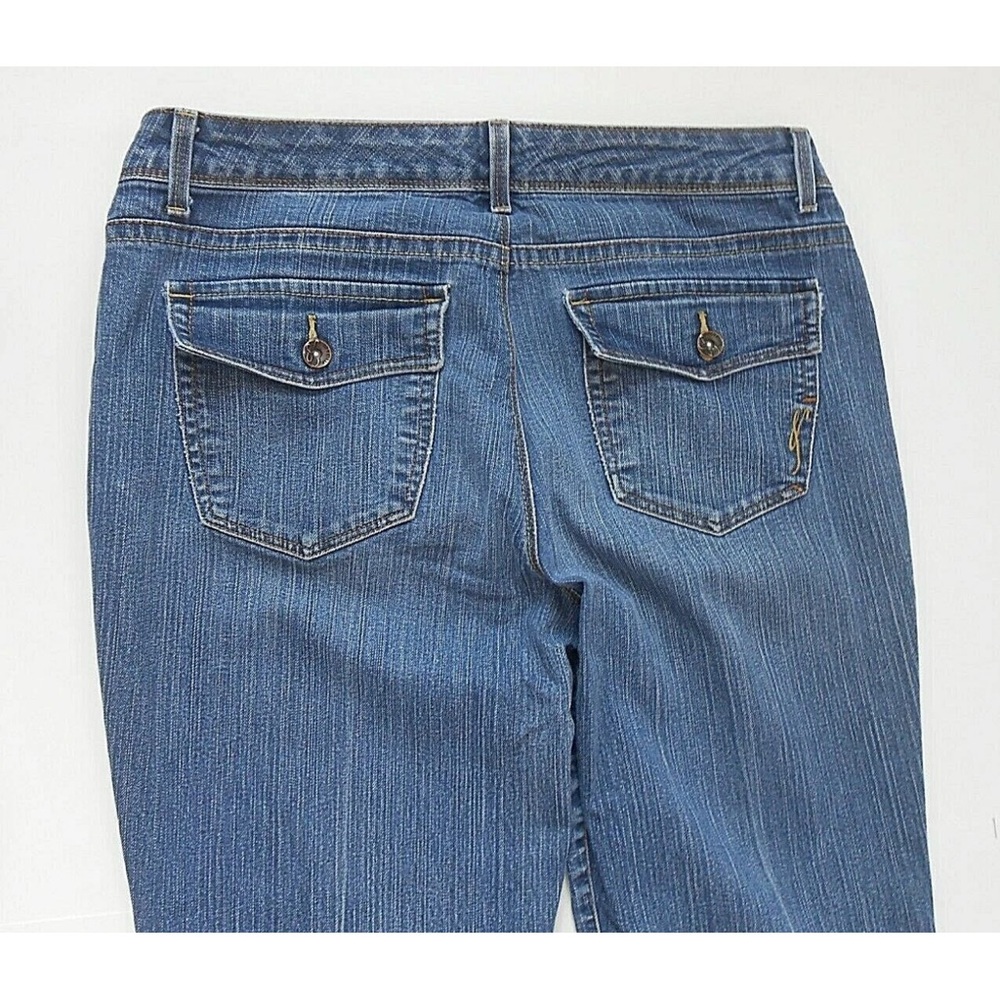 👖 Style & Co. Women's Boot Cut Blue Jeans 81% Cotton 18% polyester 1% Spandex..